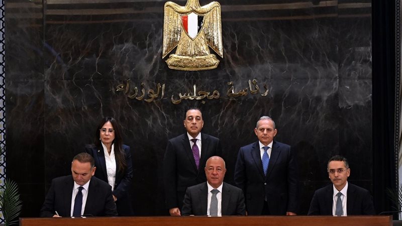 توقيع عقود تمويل