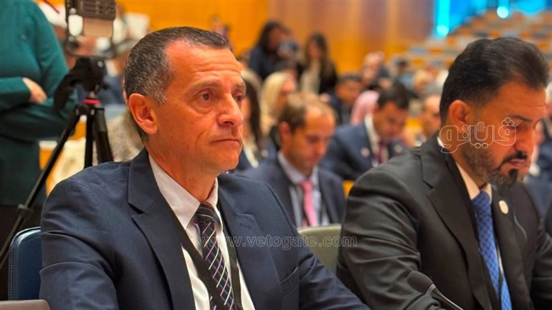 محافظ أسوان فى مؤتمر