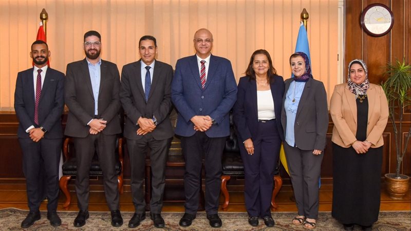 محافظ الإسكندرية