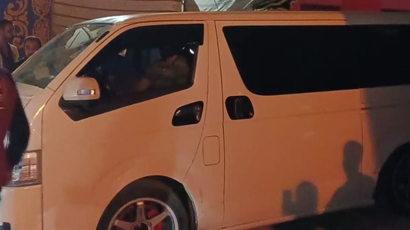 وصول الجثمان، فيتو