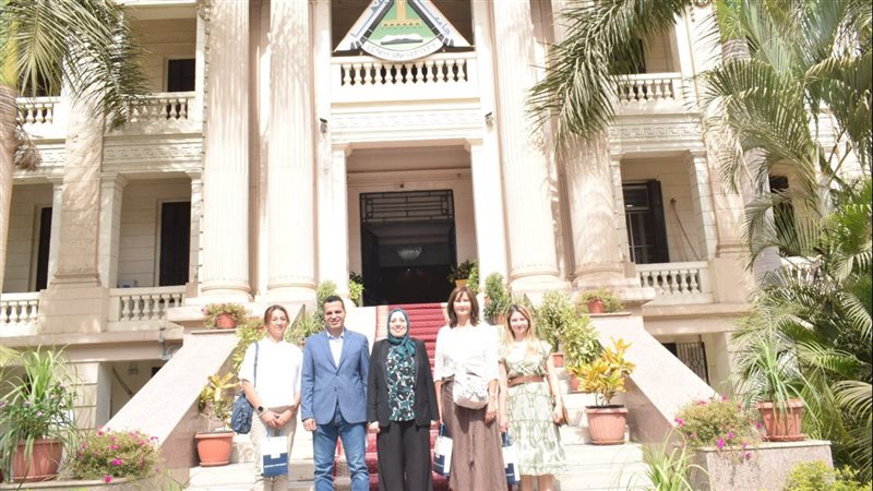 جامعة بنها تستقبل