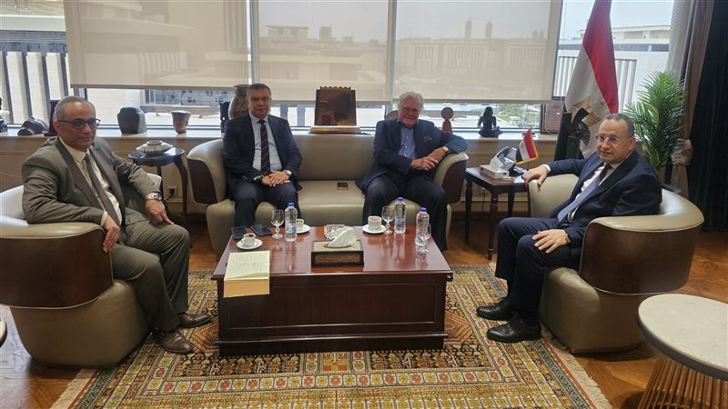 اجتماع القائم بأعمال