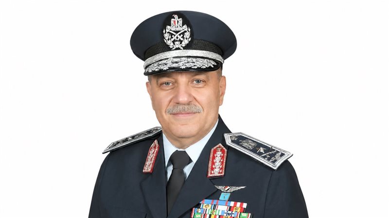 الفريق عمرو عبد الرحمن