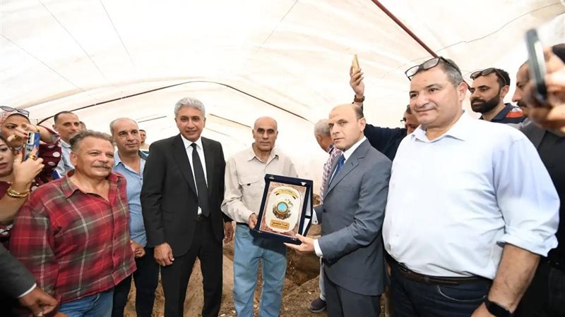 تكريم ووزارة السياحة