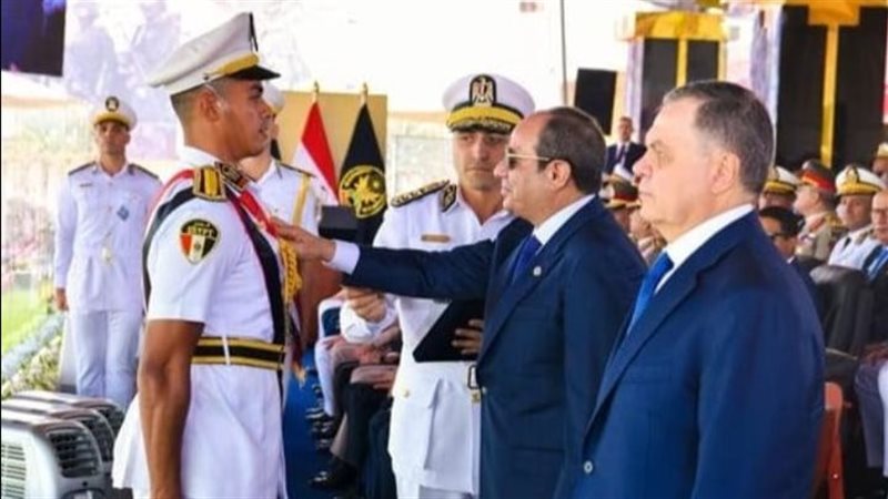 وزير الداخلية في