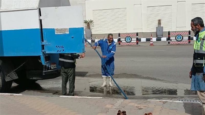 جانب من أعمال التطهير