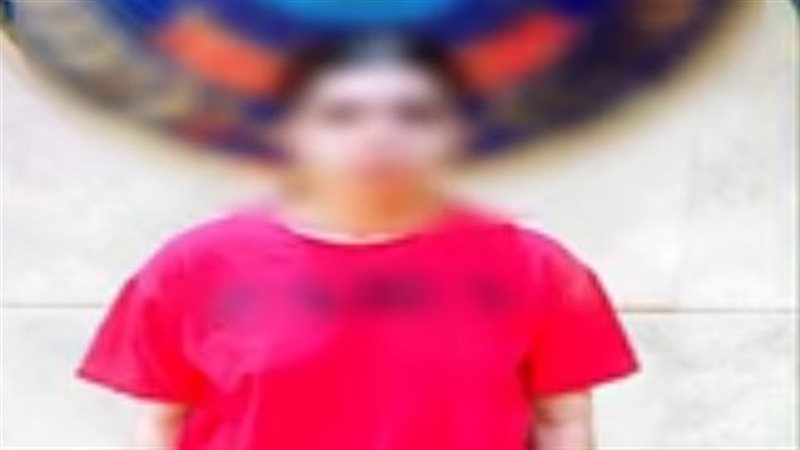  ضبط صانعة محتوى