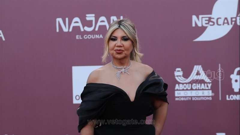 بوسي شلبي. فيتو 