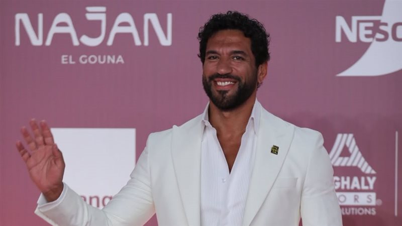 حسن الرداد، فيتو