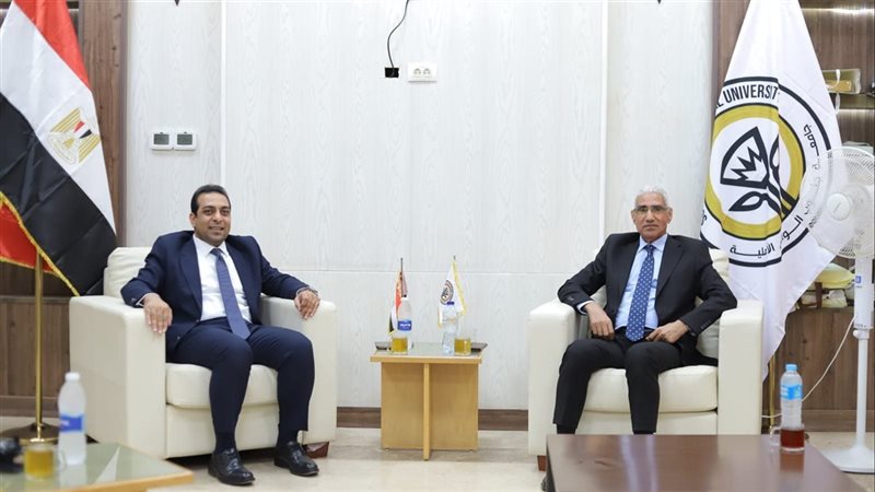قنا،فيتو