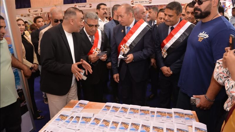 جانب من الافتتاح،