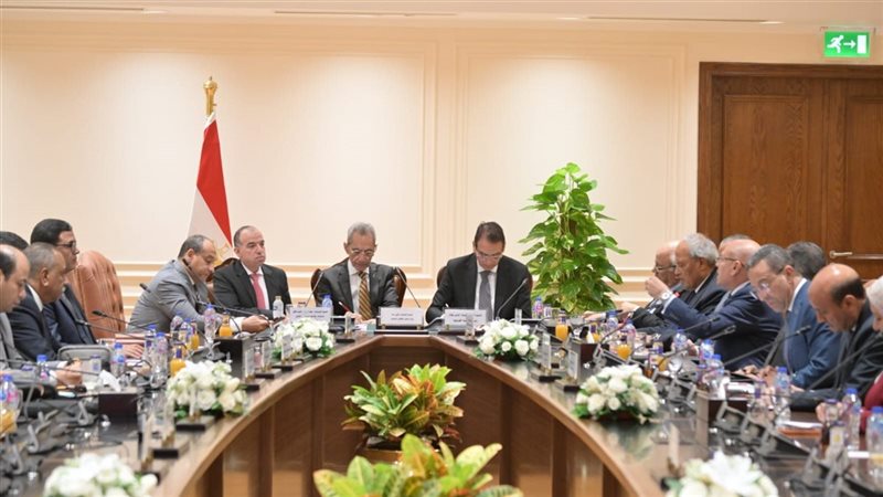 لجنة الإدارة المحلية