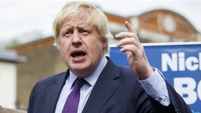 جونسون: إلغاء التجمعات باستثناء مراسم الدفن ومنع التجمع لأكثر من شخصين