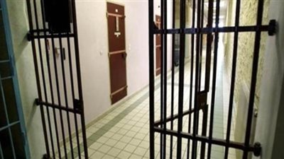 إخلاء سبيل صاحب شركة وآخر بكفالة مالية متهمين بحيازة 80 لتر كحول بالتجمع