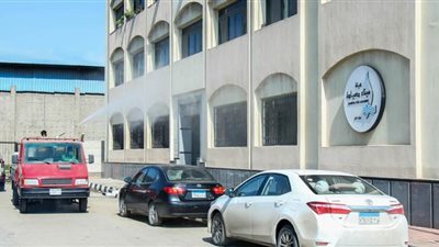 استمرار حملات التطهير داخل ميناء دمياط لمواجهة كورونا | صور