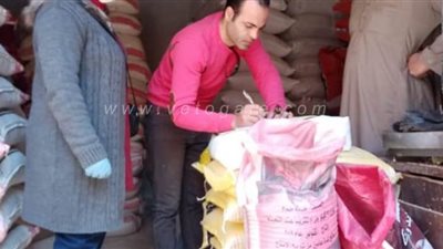 تحرير 301 محضر تموينى وضبط كميات من المواد الطبية مجهولة المصدر بالمنوفية