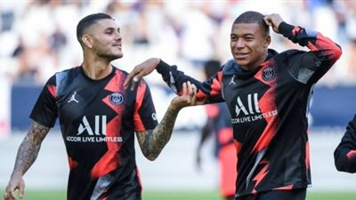 سان جيرمان يدرس تخفيض عقود لاعبي الفريق