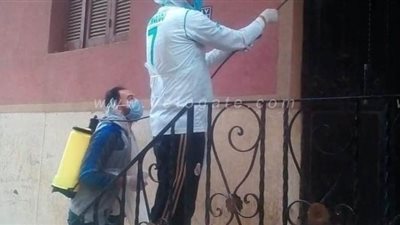 فرق شبابية لتطهير الأماكن العامة والشوارع لمكافحة كورونا في قنا