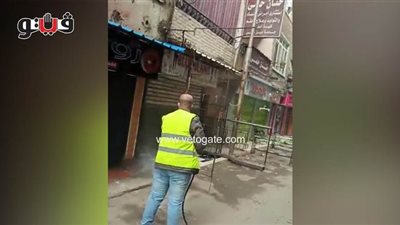 تعقيم وتطهير محال الزواية الحمراء للحد من انتشار كورونا | فيديو