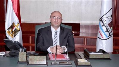 محافظ بنى سويف يحيل رئيس قرية الميمون للتحقيق ويغلق جيم ومستشفى خاص بالواسطى