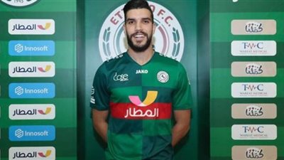 أزارو يتبرع بـ١٢ ألف دولار لمتضرري كورونا بالمغرب