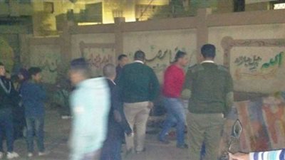 فض تجمعات البائعين بميت غمر أثناء تجهيزهم لإقامة سوق الأربعاء | صور