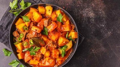 طريقة عمل صينية بطاطس بالفرن