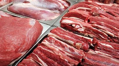 قبل بدء حظر التجوال.. ارتفاع أسعار اللحوم البلدية وتراجع الإقبال على الدواجن