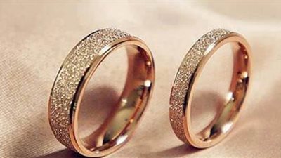 حكم الشرع فى لبس دبلة الخطوبة