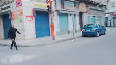محال الإسكندرية تلتزم بقرار الحظر | صور