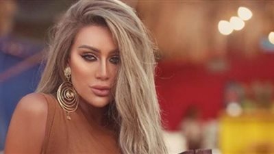 مايا دياب ضيفة ET بالعربي اليوم من منزلها