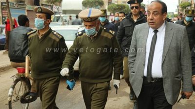 محافظ كفر الشيخ يتابع تنفيذ قرار غلق المحال بأول أيام الحظر | صور