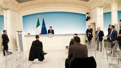 الخط الأحمر.. كيف يحمي زعماء العالم أنفسهم من فيروس كورونا؟| صور