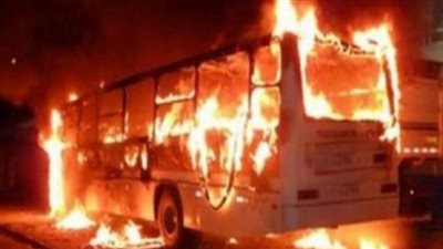 انتداب المعمل الجنائي لمعاينة حريق أتوبيس في حدائق القبة