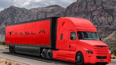 آثار اختبارات التضاريس على تيسلا سيمي الكهربائية | فيديو