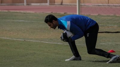 الأهلي يغلق الباب أمام احتراف الشناوي في الصيف
