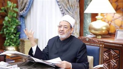لمواجهة تداعيات كورونا.. شيخ الأزهر يقرر مضاعفة الإعانة الشهرية لبيت الزكاة