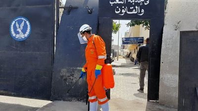 22 صورة ترصد تعقيم قسم الشرطة ومبني المطافى ببورسعيد