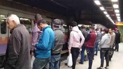 المصريون في المواصلات: 