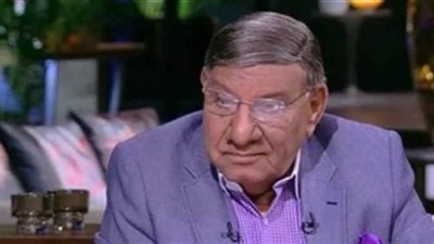 مفيد فوزي: العندليب رفض تناول دواء فيروس سي لهذا السبب| فيديو