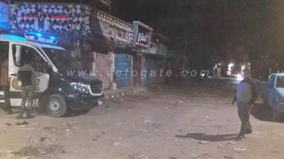 شوارع خاوية ومصابيح مضيئة.. 20 صورة ترصد التزام 