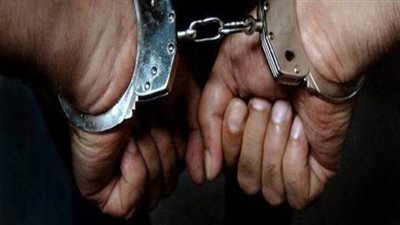 ضبط صاحب محل مستلزمات لاحتكار الكحول بالقليوبية