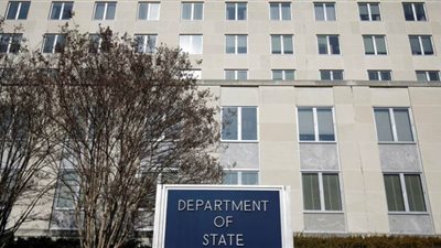 على نفقتهم الخاصة.. واشنطن تطالب رعاياها في الخرطوم بالمغادرة