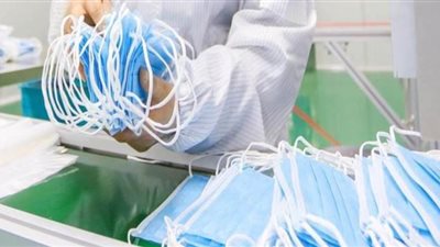 التعاون بين شركات السيارات لإنتاج المستلزمات الطبية