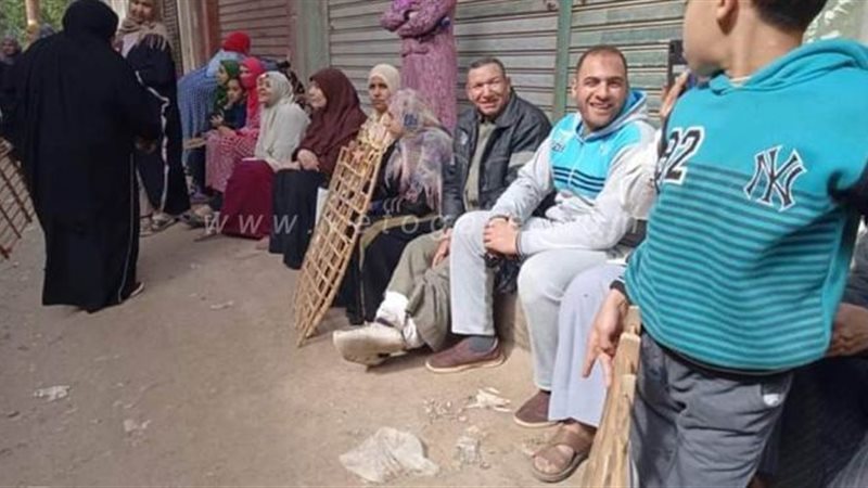 زحام شديد علي مخابز