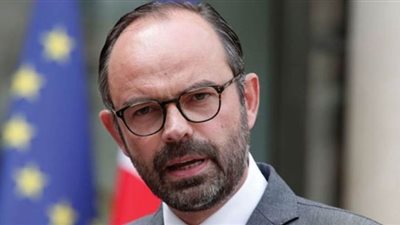 رئيس وزراء فرنسا يحذر من موجة ضخمة من كورونا