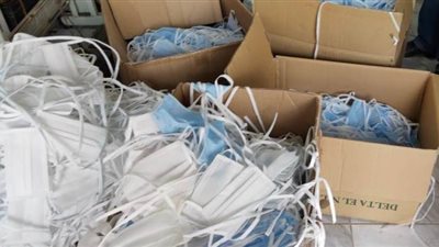 قانوني يوضح العقوبة المنتظرة لمسئولين بالصحة استولوا على كمامات وجوانتيات كورونا