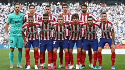 أتلتيكو مدريد يقرر خفض رواتب اللاعبين والجهاز الفني