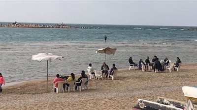 محافظ الإسكندرية: غلق الشواطئ ومنع المواطنين من دخولها