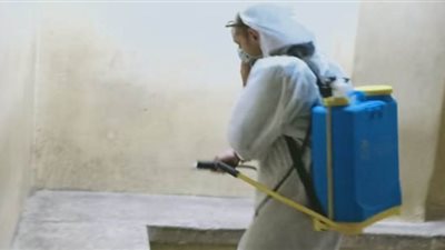 تطهير كورنيش النيل ومحاكم جنوب القاهرة لمواجهة كورونا